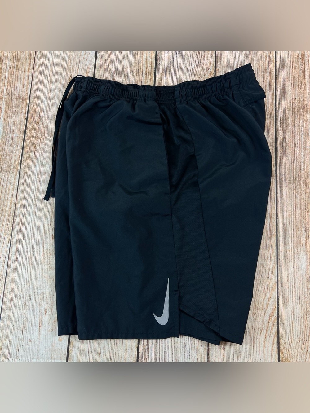 Nike Men's Dri-FIT Challenger Lined Versatile Black Shorts Size Medium BQ5923
